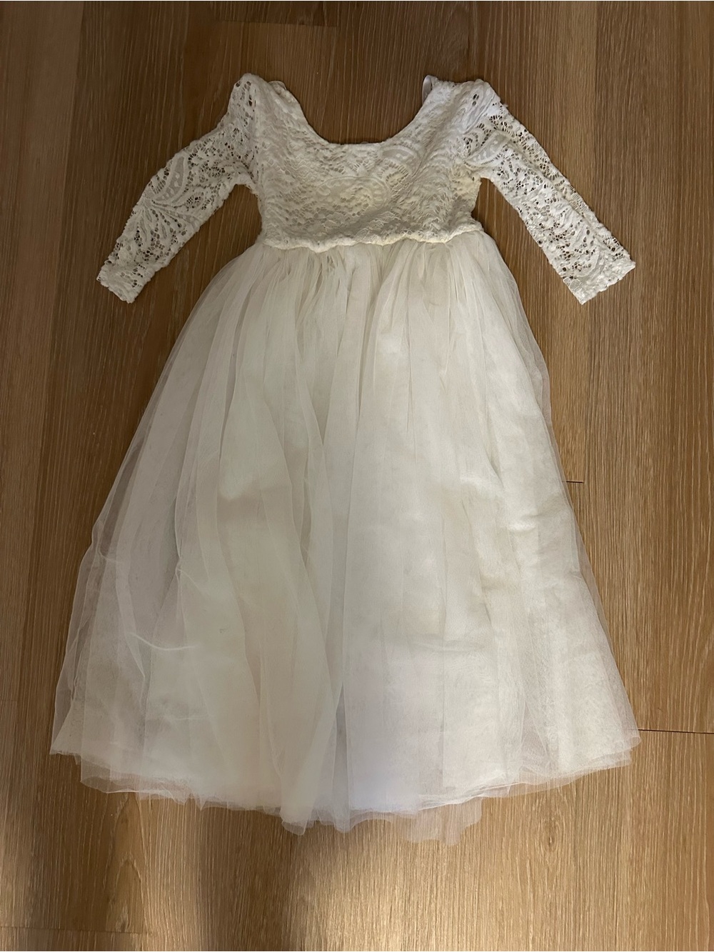 Girls Lace Tulle Dress in Ivory